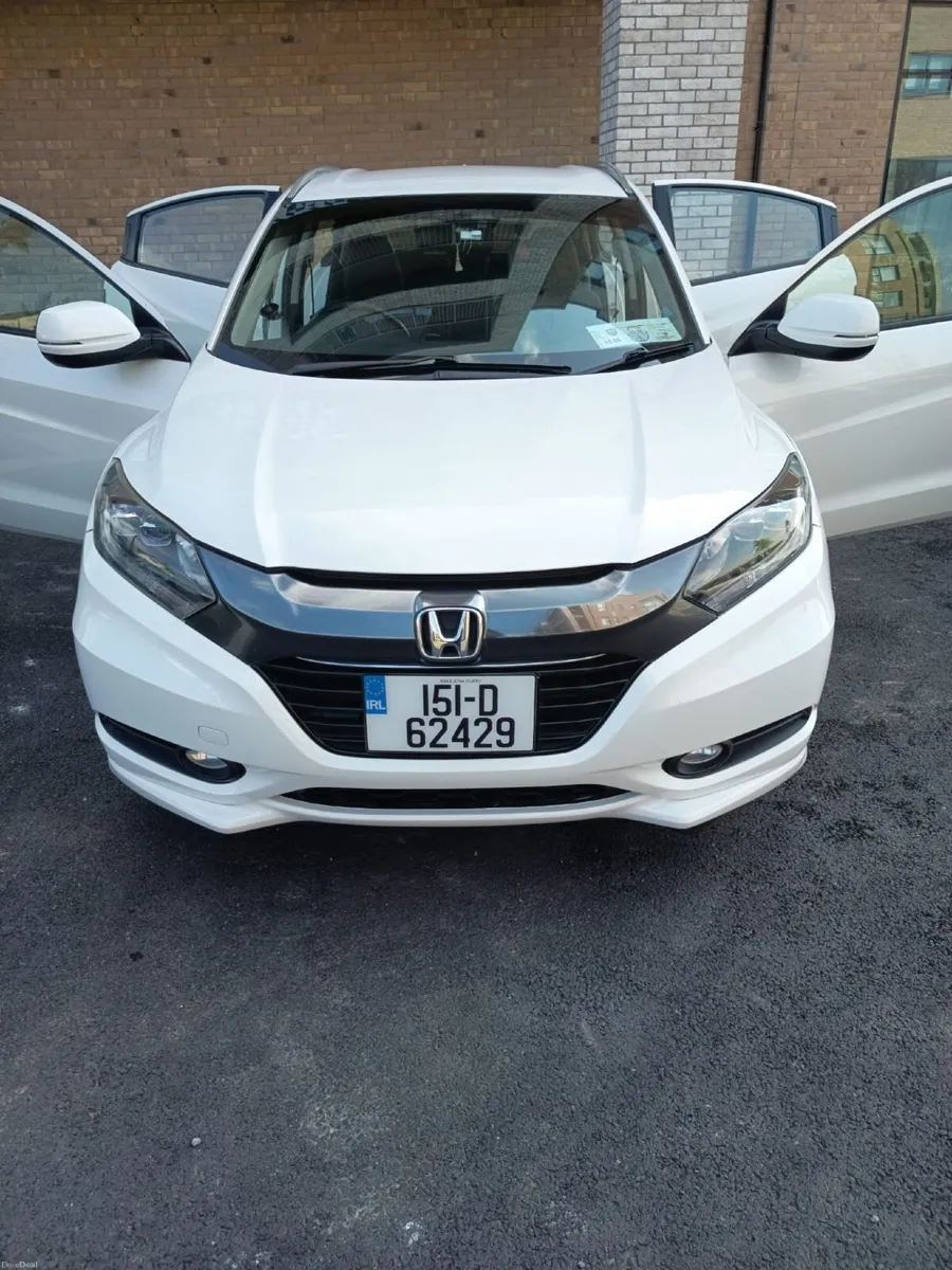 Honda Vezel 2015 - Image 1