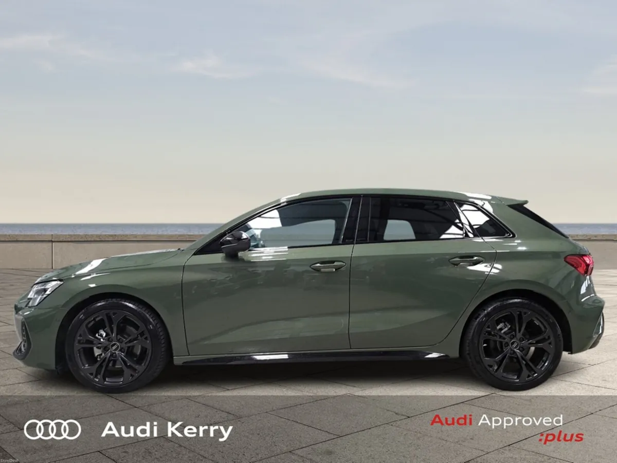 Audi A3 SPORTBACK 1.5 35TFSI 150BHP S-LINE BLACK E - Image 4