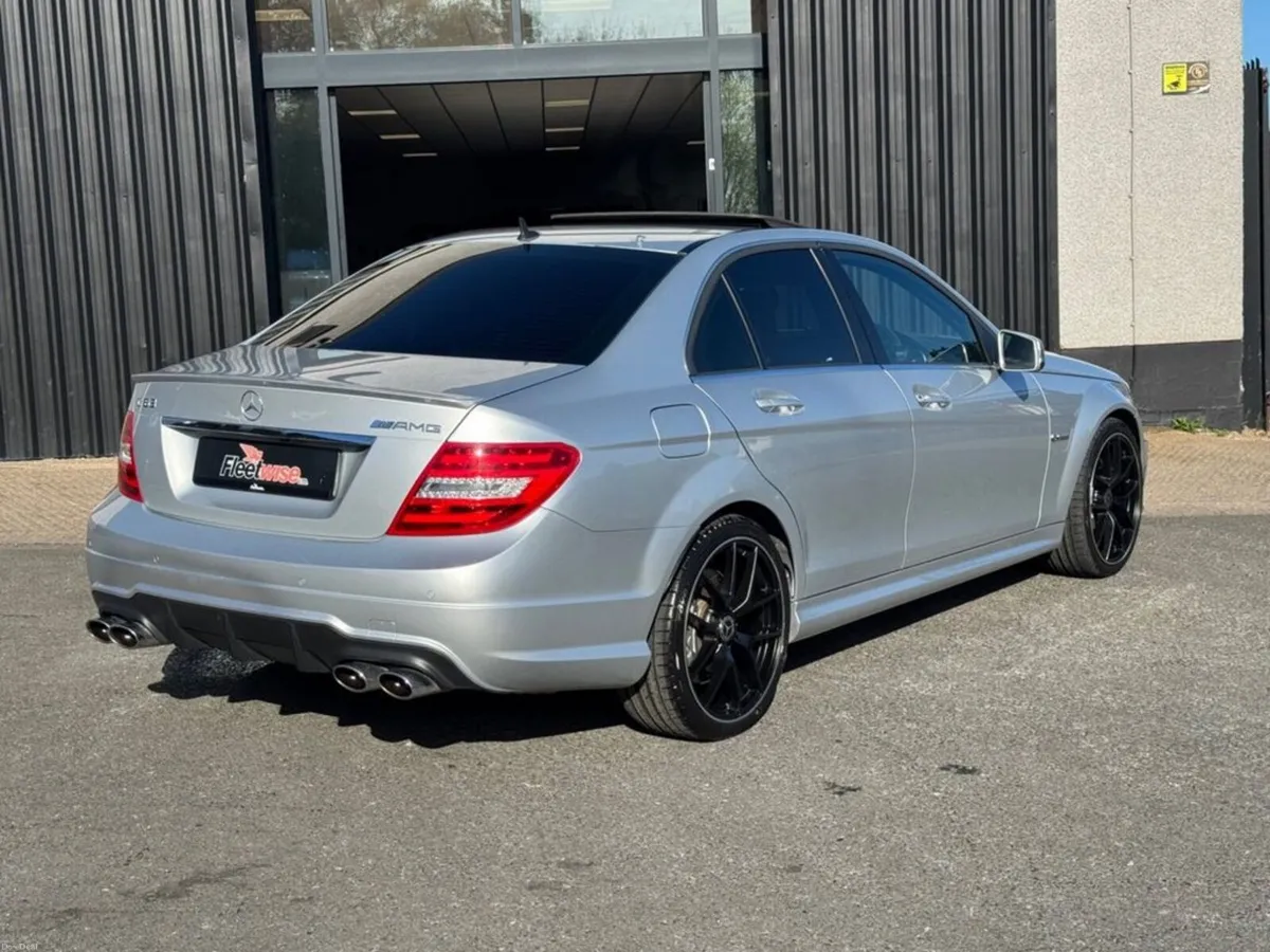 6.3 C63 V8 AMG Saloon 4dr Petrol SpdS MCT Euro 5 ( - Image 6