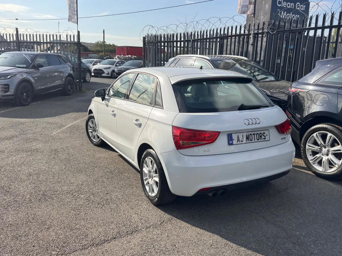 AUDI A1 1.4 AUTOMATIC LEATHER SEATS - Image 4