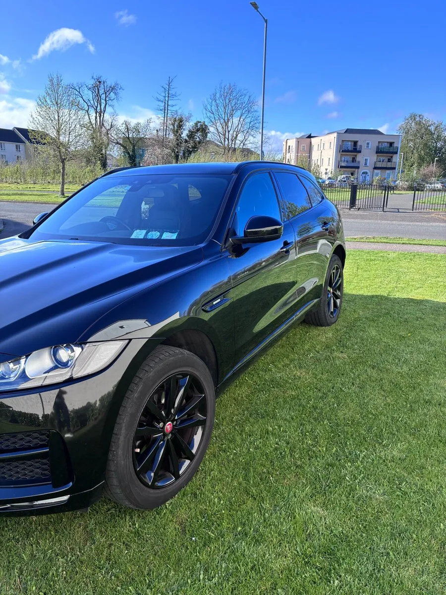 F pace jaguar - Image 4