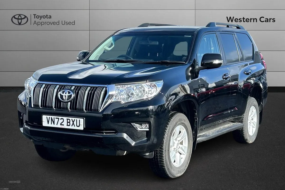 Toyota Land Cruiser Active LWB 2.8 Diesel Auto - Image 3