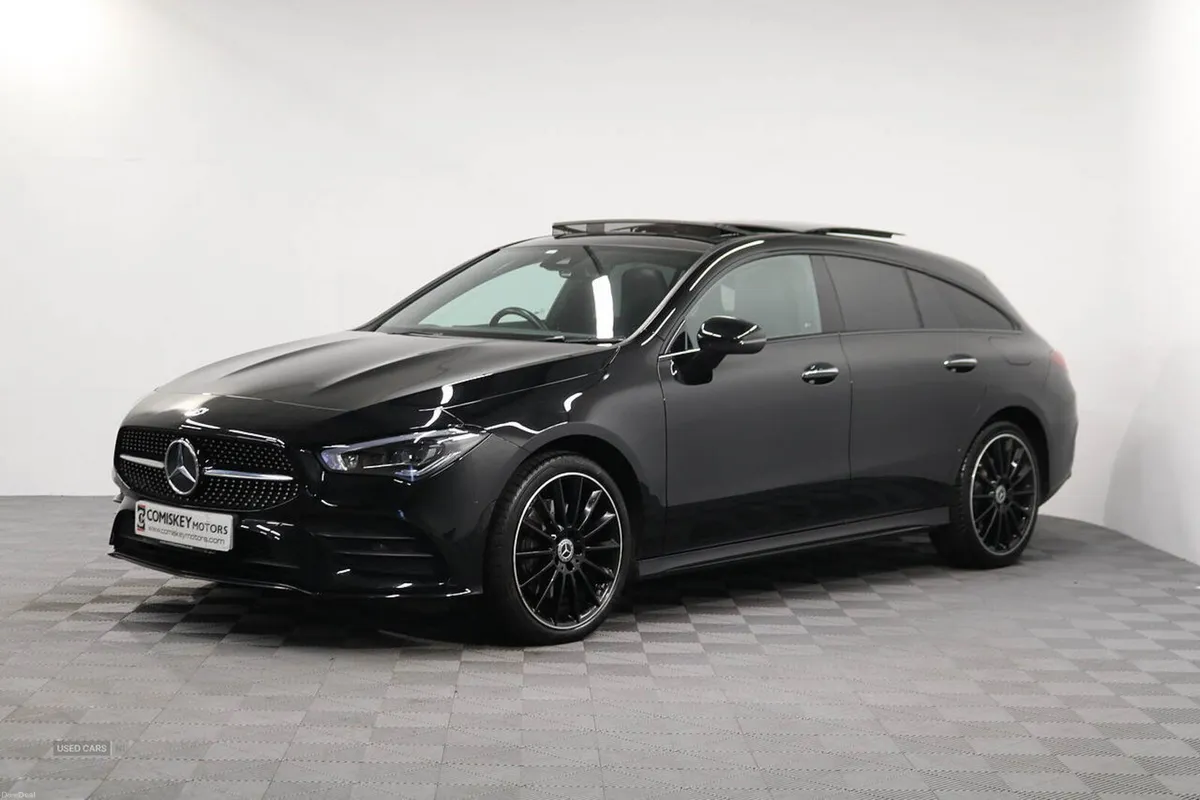 Mercedes-Benz CLA 250e AMG Line Night Edition - Image 3