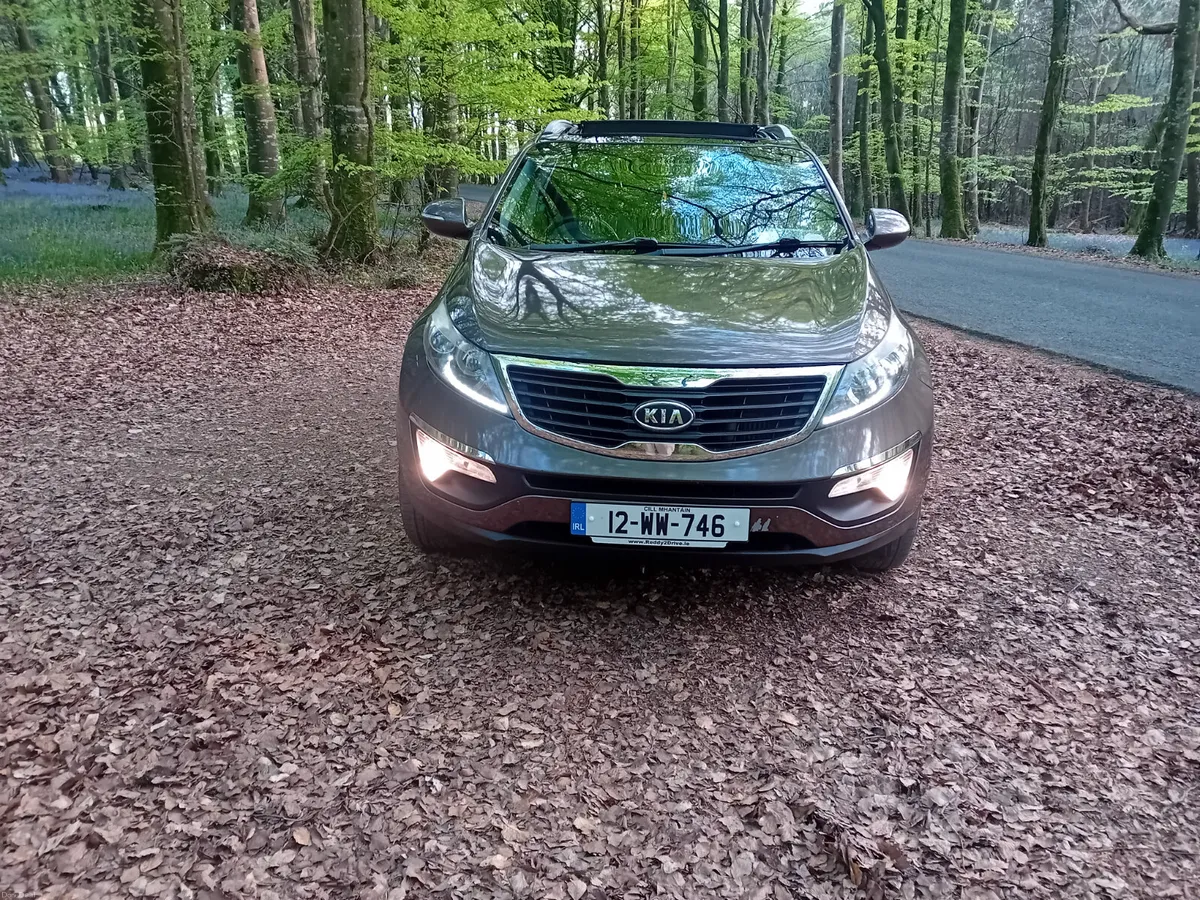 2012 KIA SPORTAGE  EX 1.7 CRDI  6 SPEED  SUV - Image 2