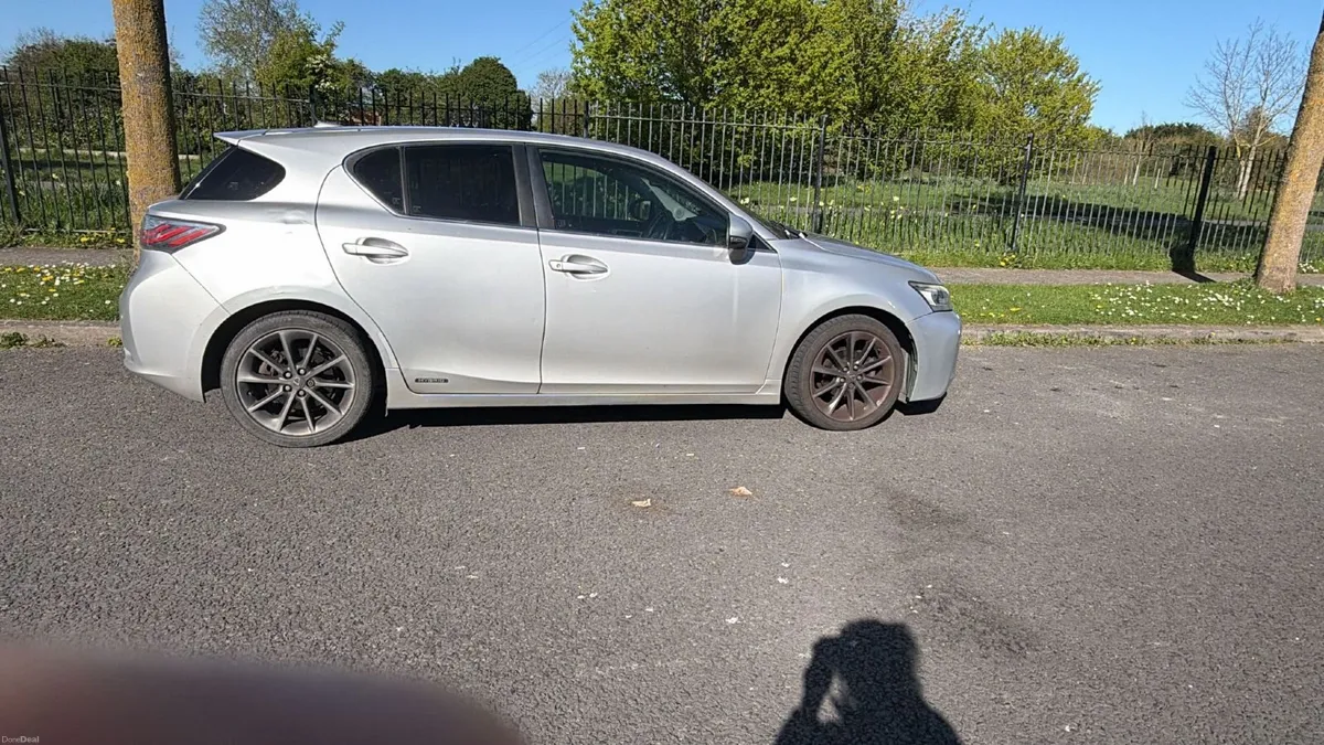 Lexus CT 2012 - Image 4