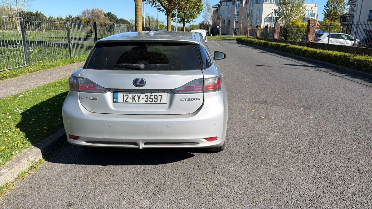 Lexus CT 2012 - Image 3