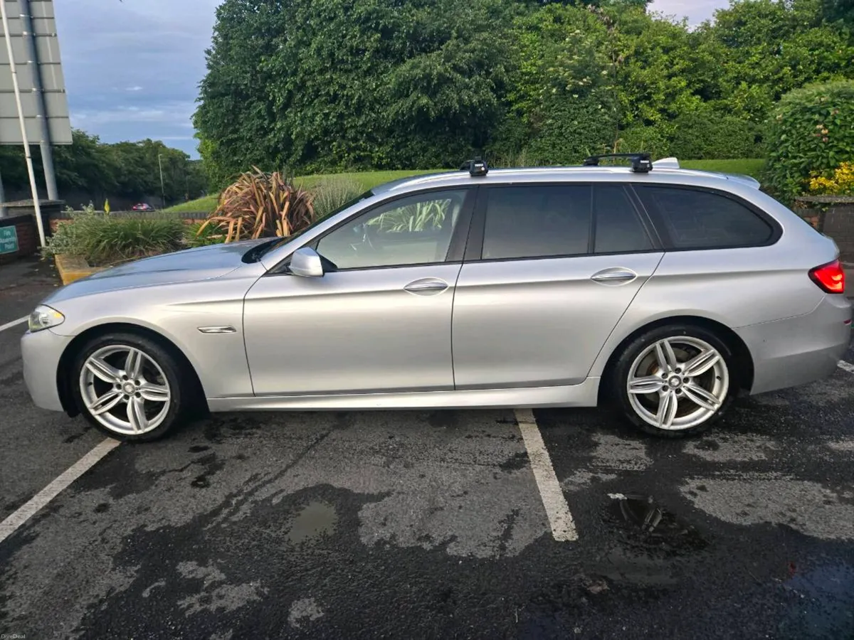 BMW 5 Series Estate - Image 3