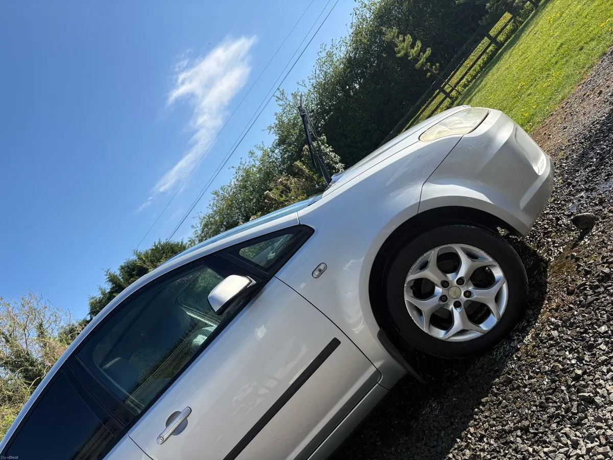 Ford C-max - Image 2