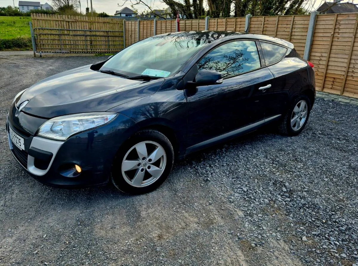 2011 RENAULT MEGANE - Image 4