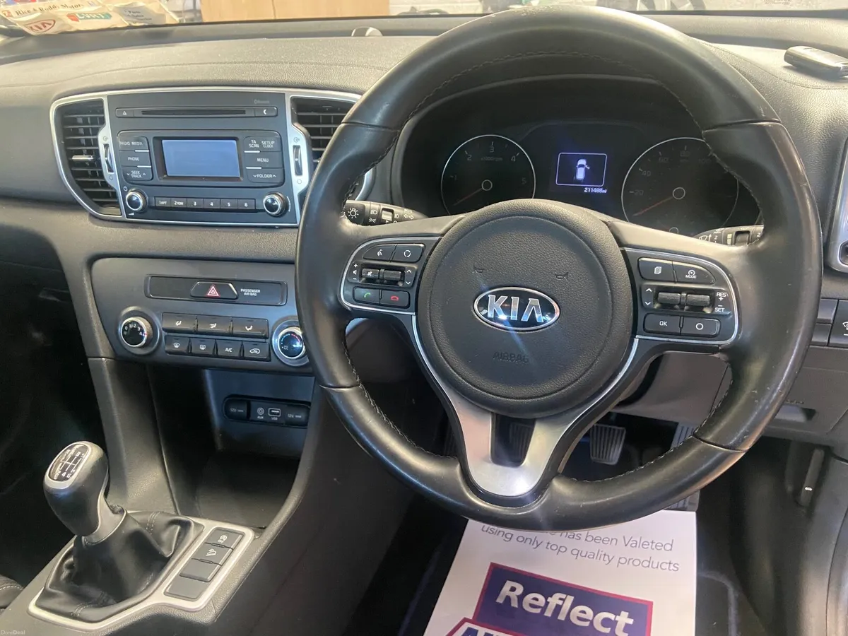 Kia Sportage 1.7 crdi 2 2016 - Image 3