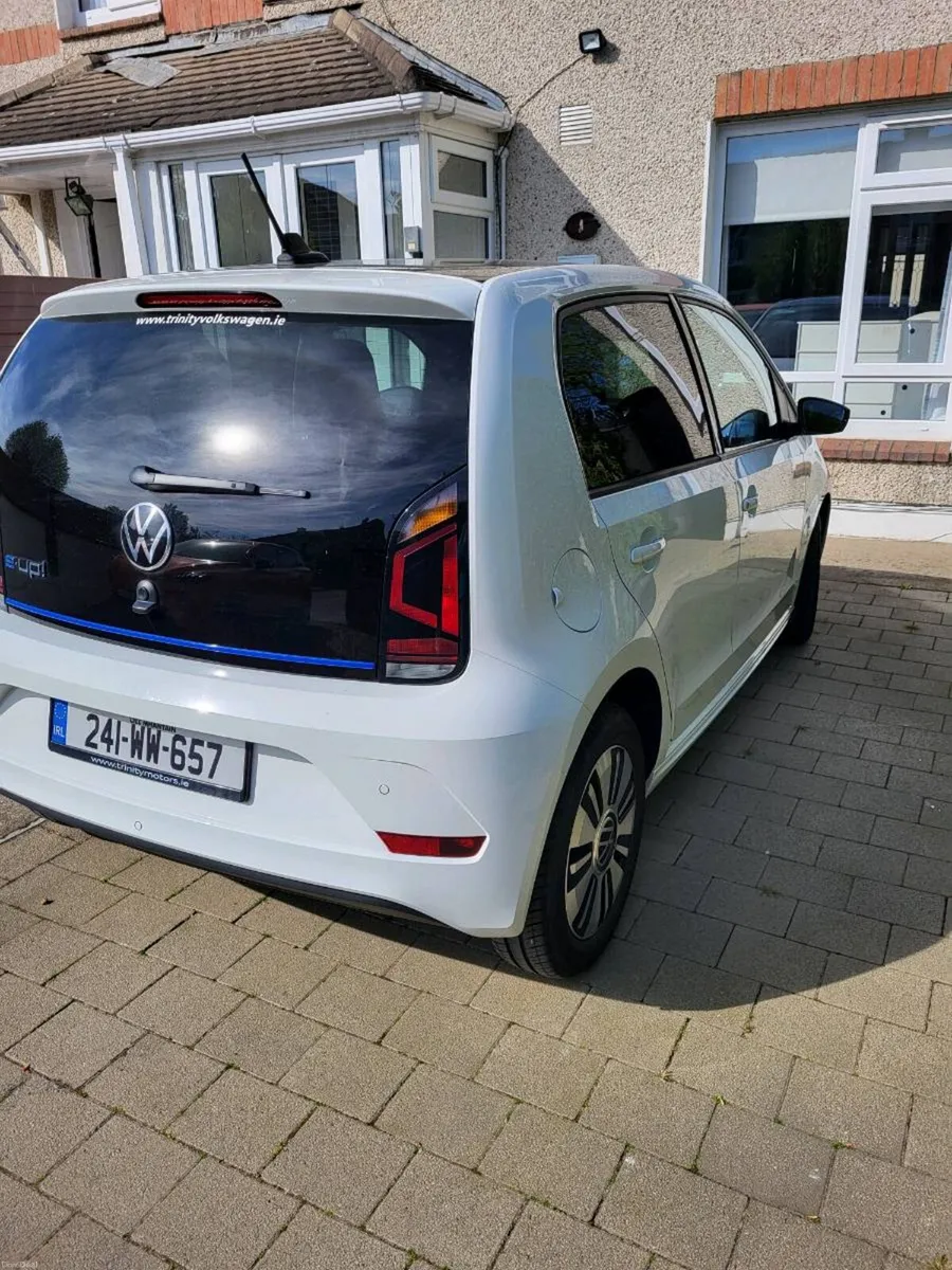 Volkswagon eUP - Image 4