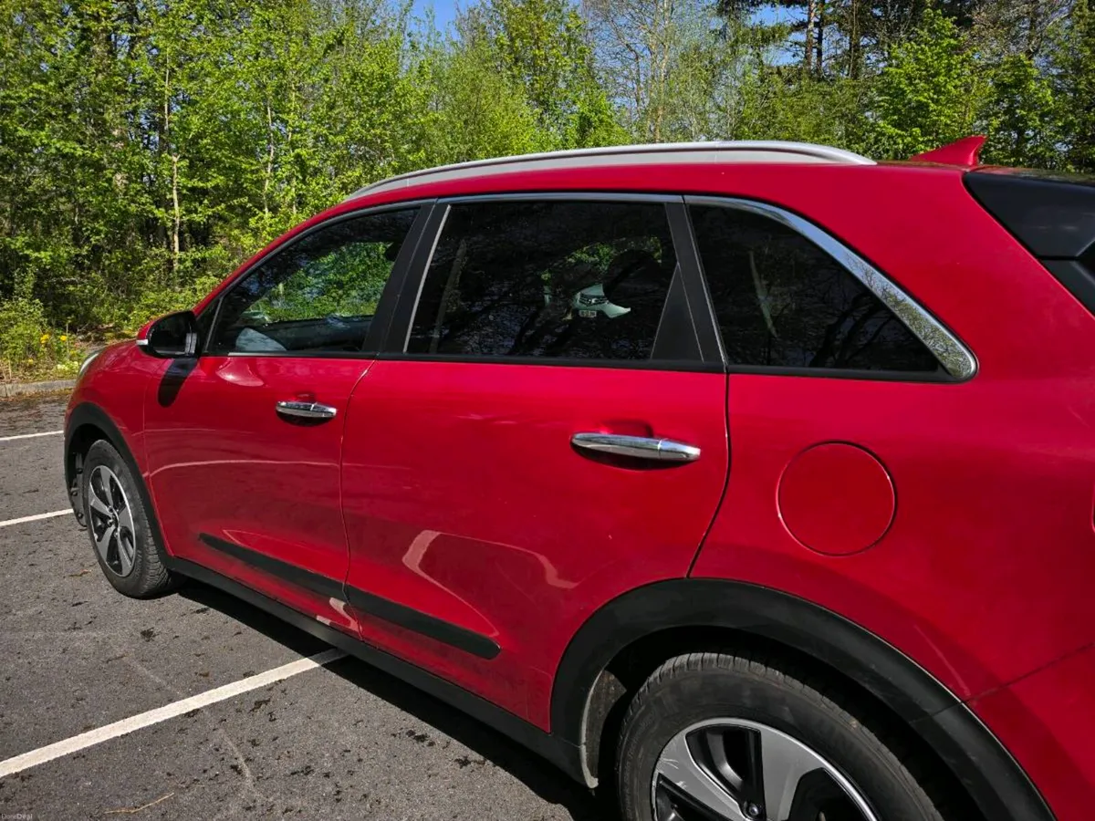 KIA Niro 2017 Full leather seats - Image 2