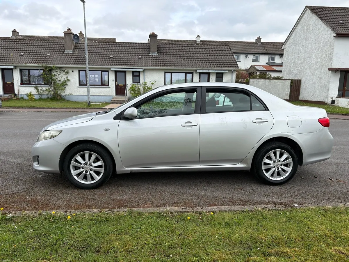 2008 Toyota Corolla - Image 3