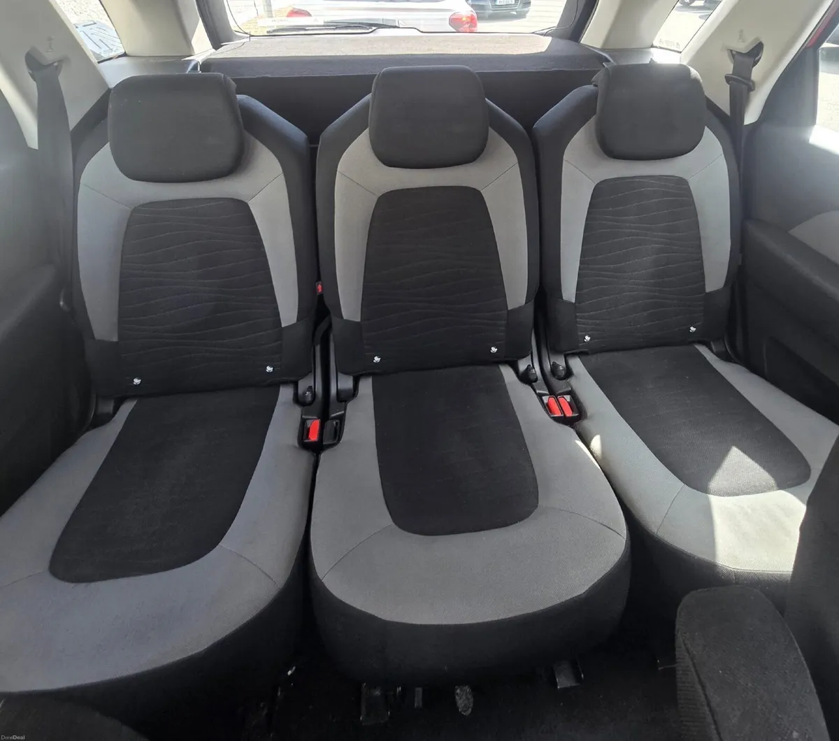 Citroen C4 2016 - Image 2