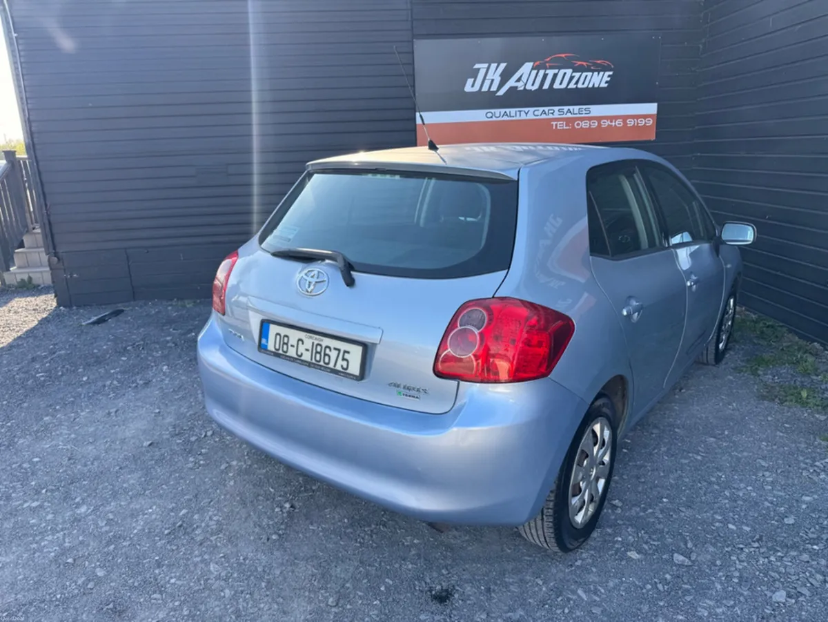 Toyota Auris 1.4 TERRA 08 5DR - Image 4