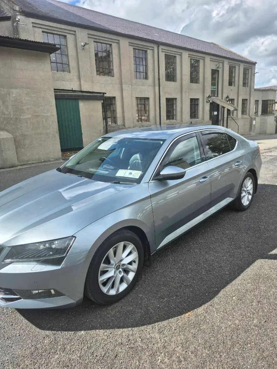 Skoda superb - Image 1