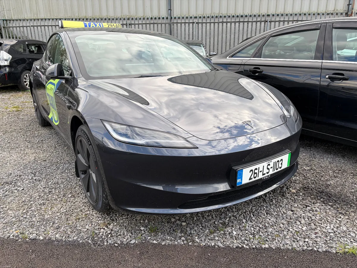 TAXI READY Tesla Model 3 2026 LONG RANGE 750 KMS - Image 1