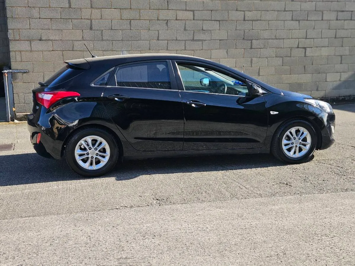 Hyundai I30 1.6 Diesel NEW NCT - Image 2