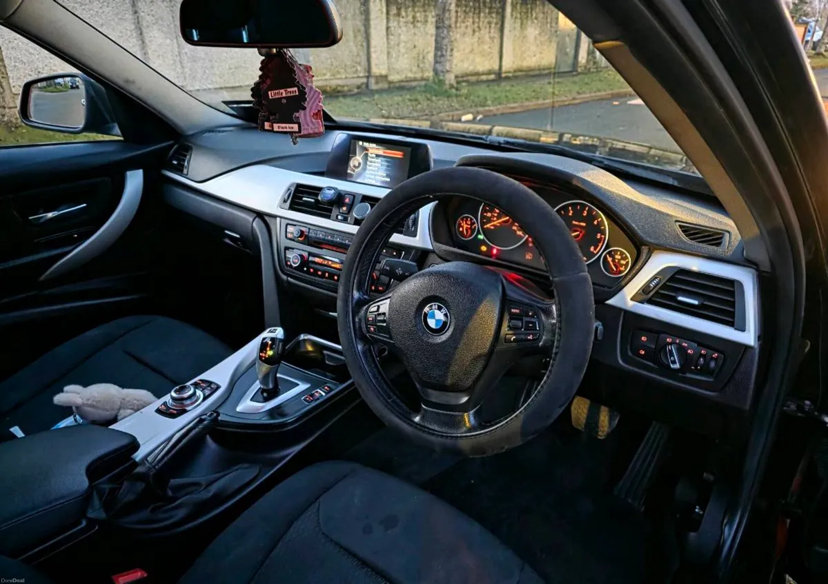 Bmw 320d - Image 4