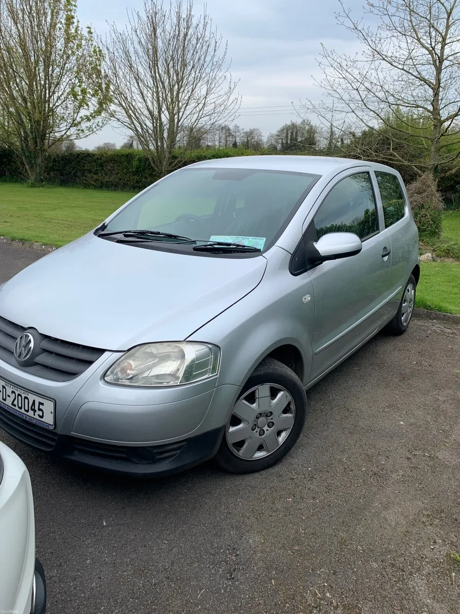 Volkswagen Fox 2011 - Image 2