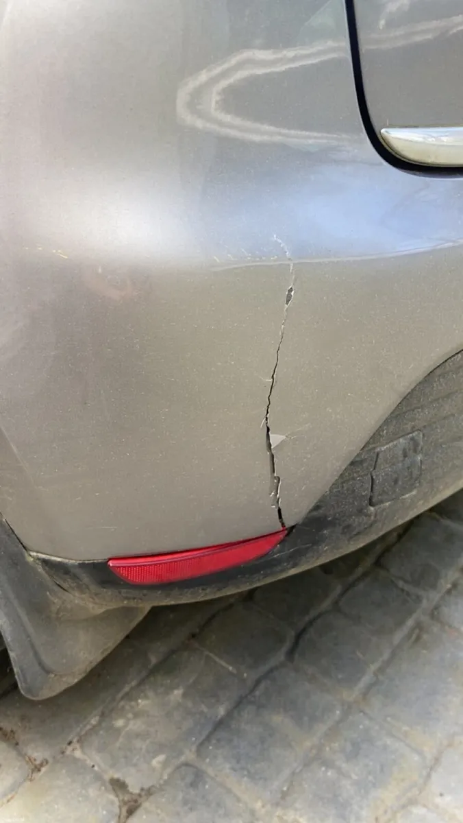 Renault Clio 1.2 Petrol NCT 01/27 - Image 4