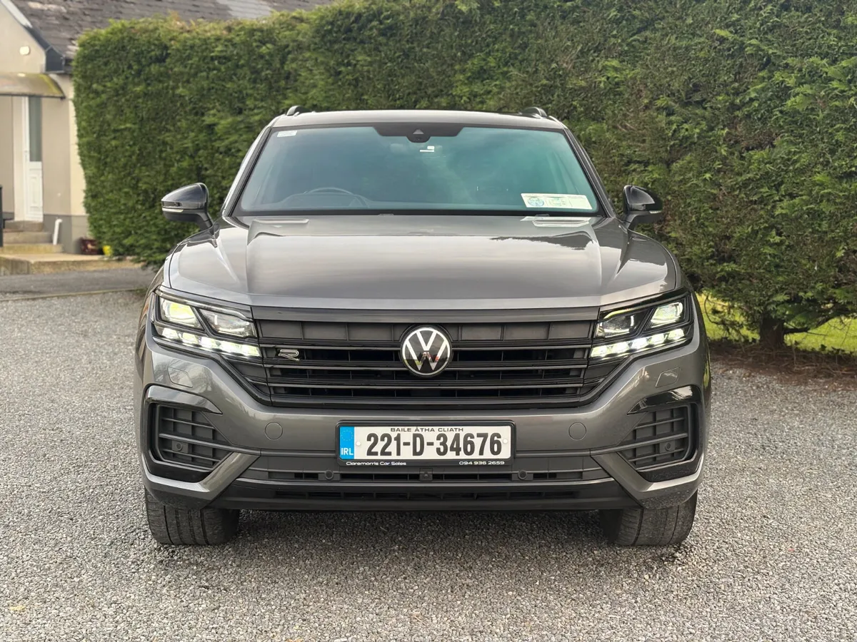 Volkswagen Touareg 2022 - Image 3