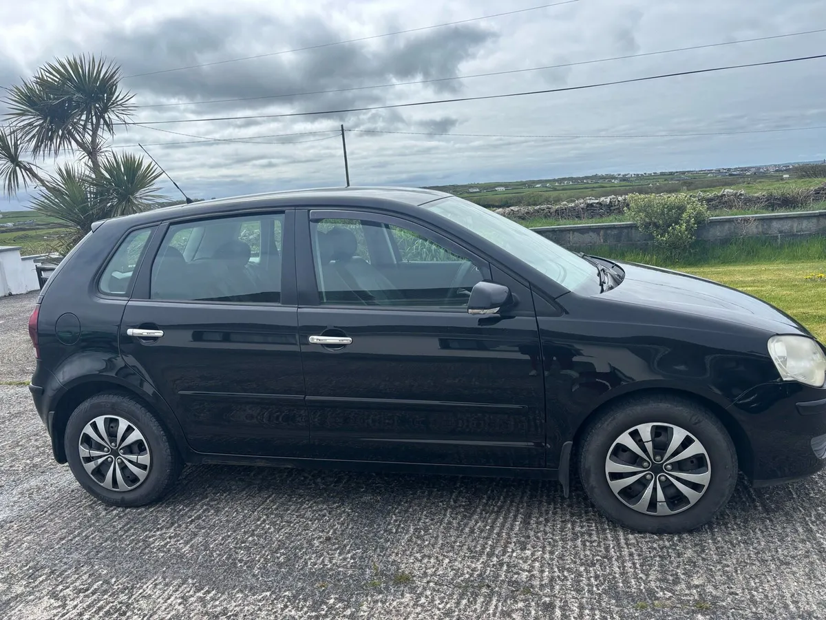 Volkswagen Polo 1.2 petrol - Image 4