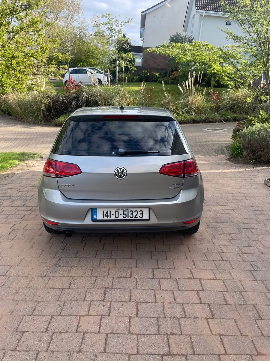 VW Golf-Auto-low mileage-High Spec-Immaculate - Image 4