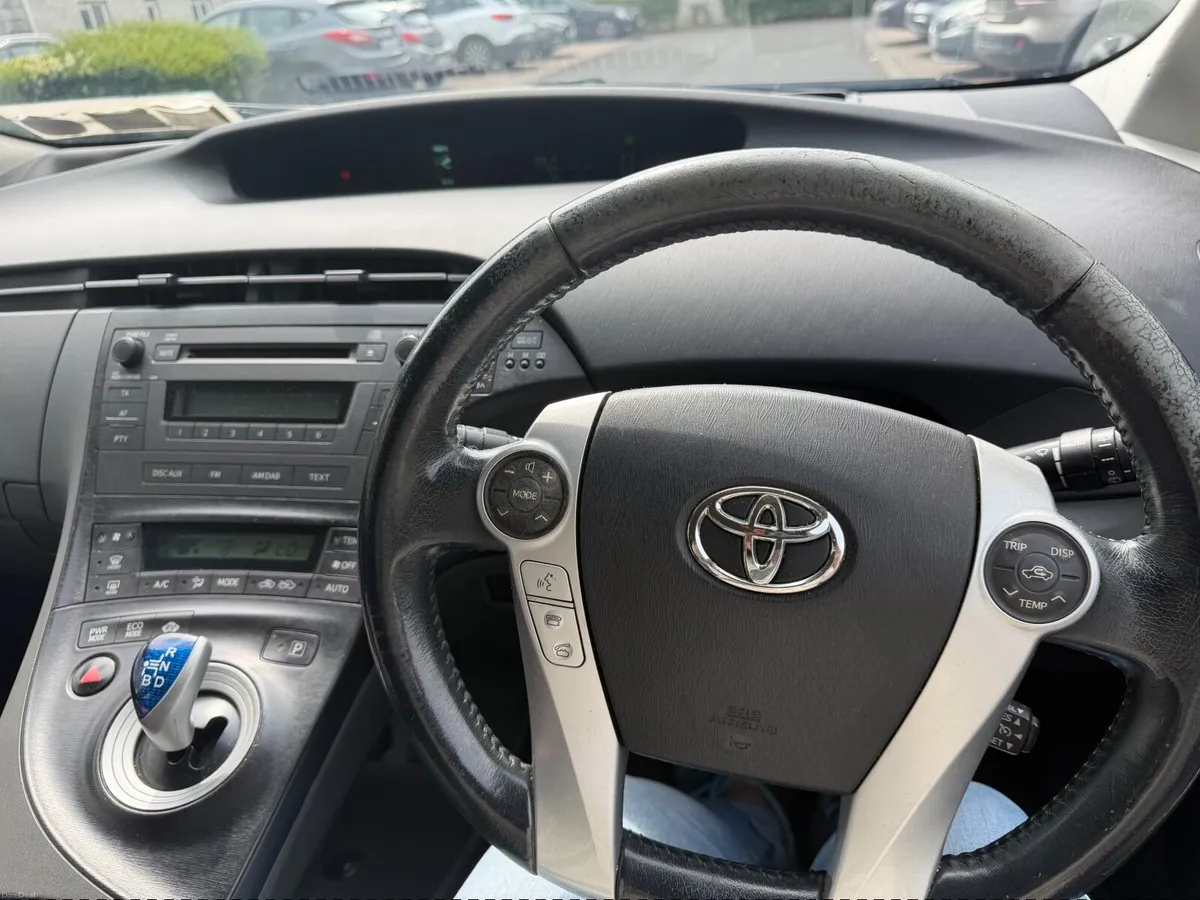 Toyota Prius 2010 - Image 3