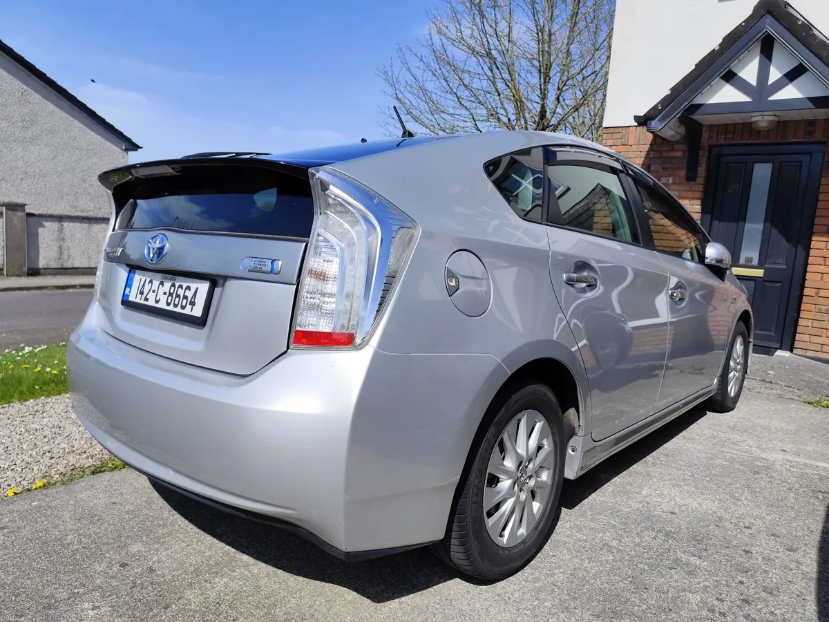 2014 Toyota Prius PHV!1Owner!New NCT!Only 71k Kms! - Image 4