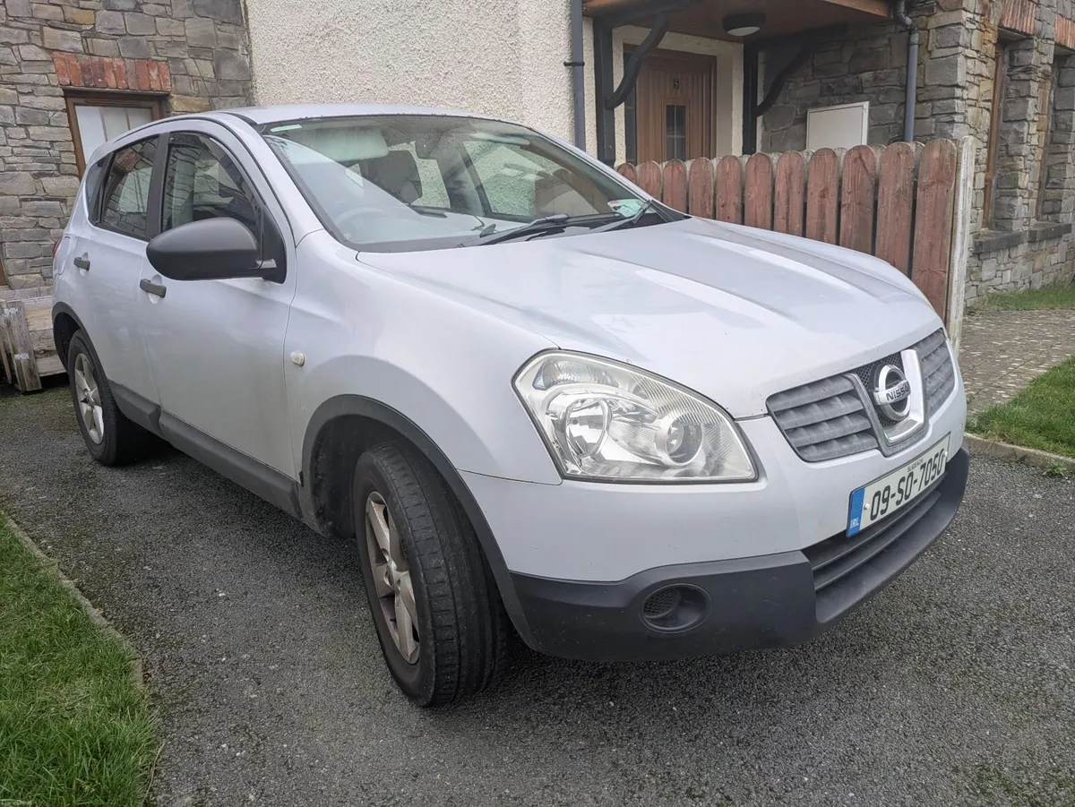 Nissan Qashqai 2009 - Image 1