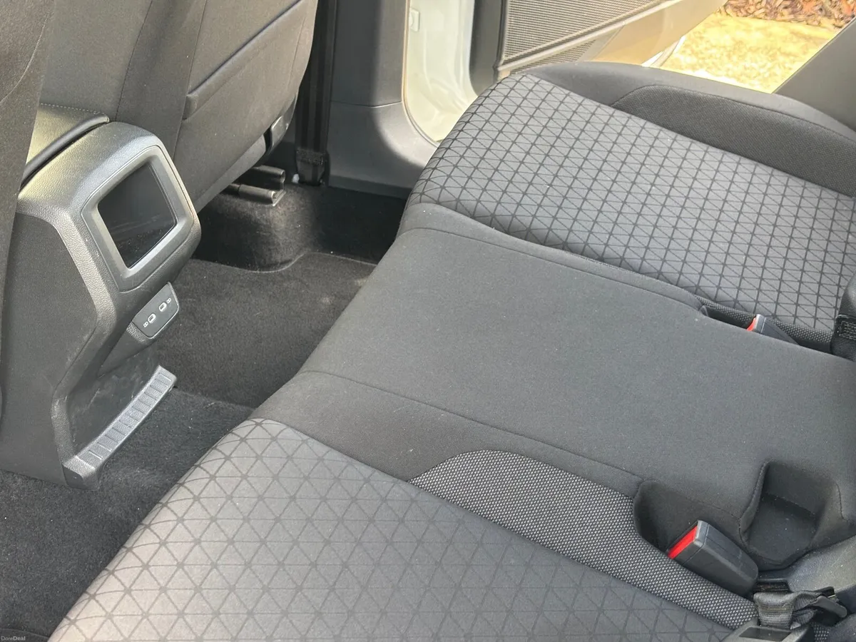 Volkswagen T-Cross 2022 - Image 4