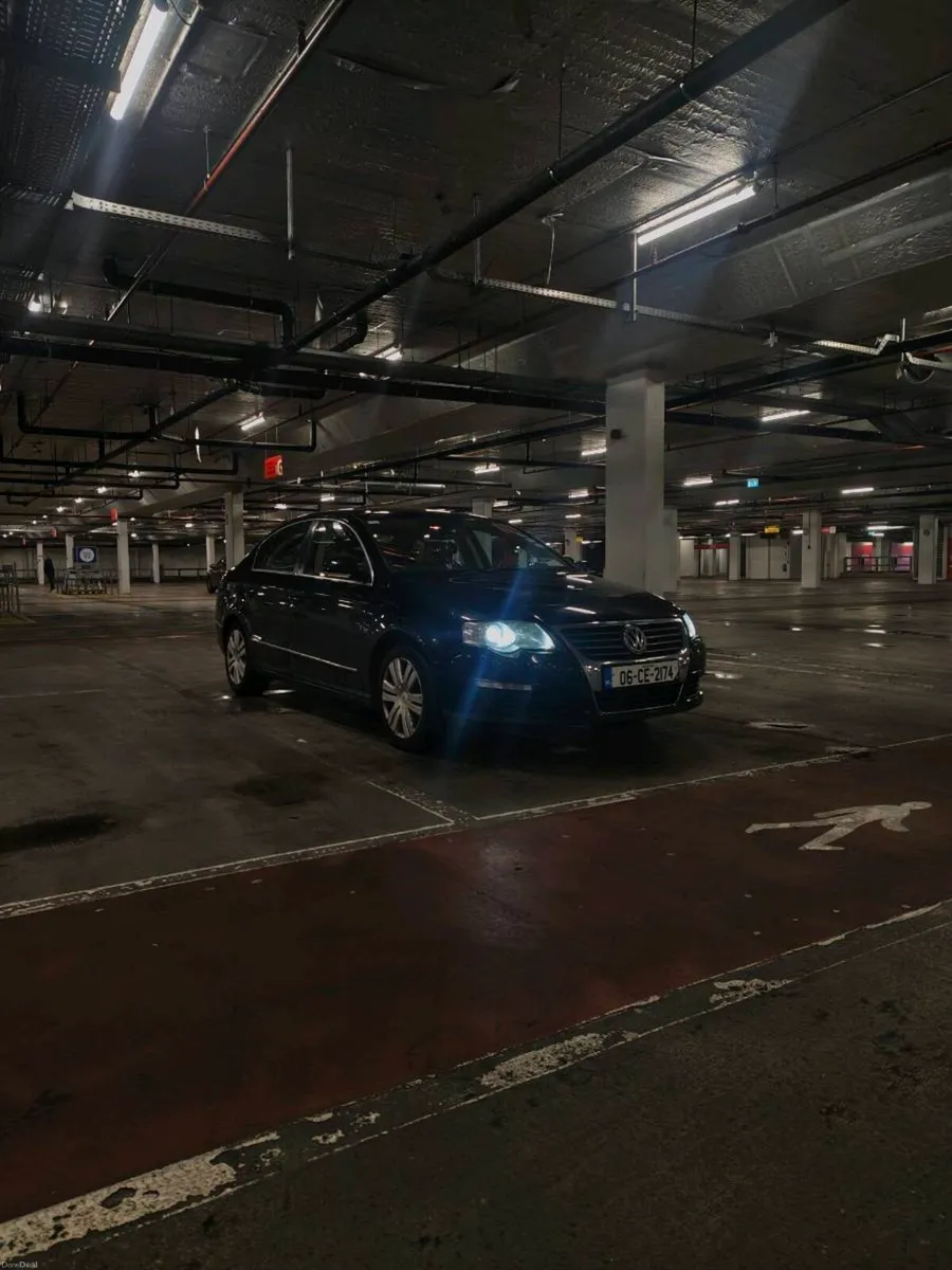 1.6 Volkswagen b6 automatic - Image 1