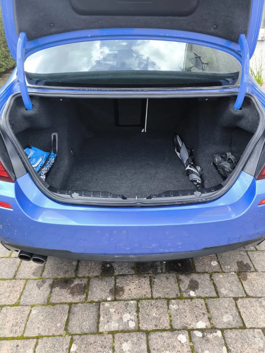 BMW 5-Series 2015 - Image 3