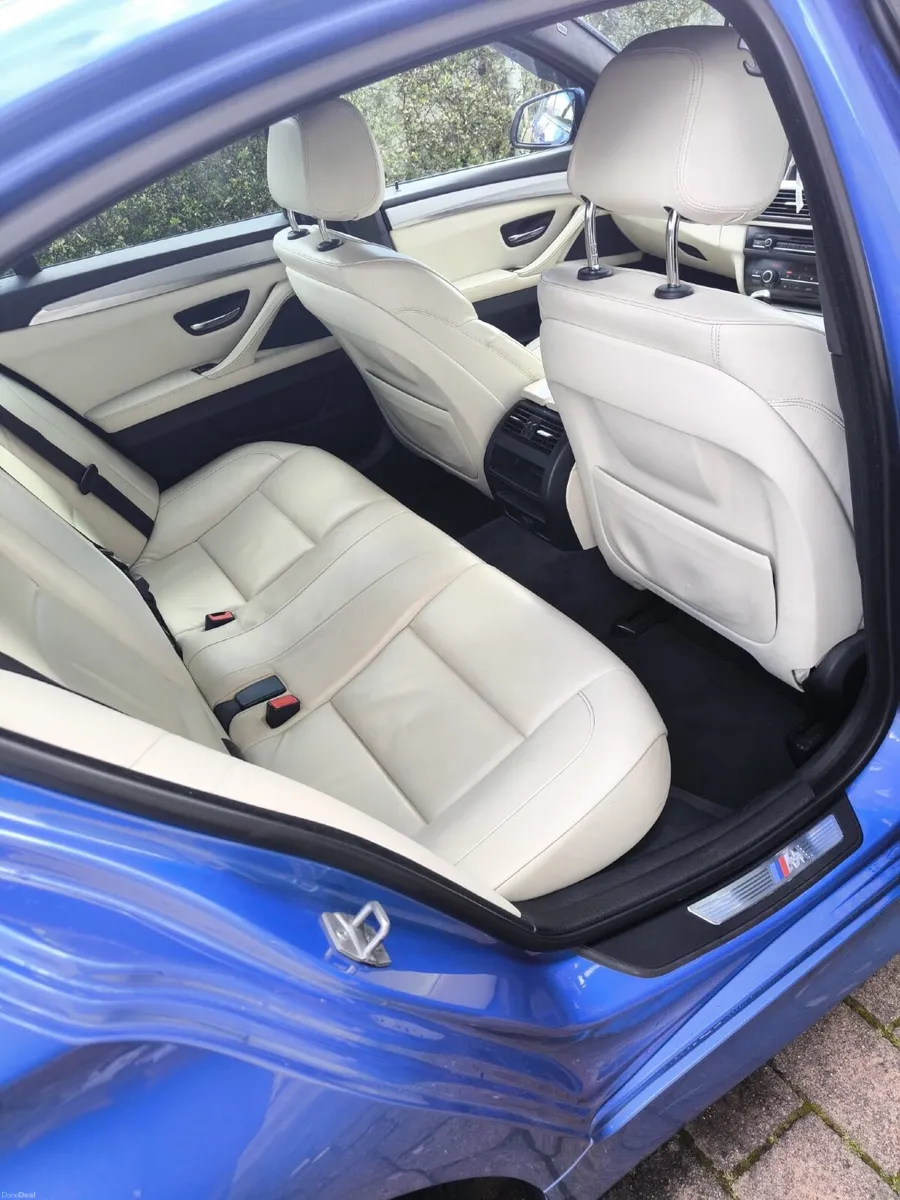 BMW 5-Series 2015 - Image 4