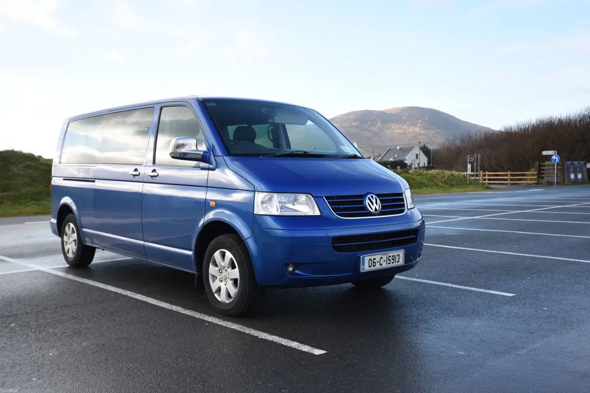 Volkswagen Shuttle 2006 - Image 1