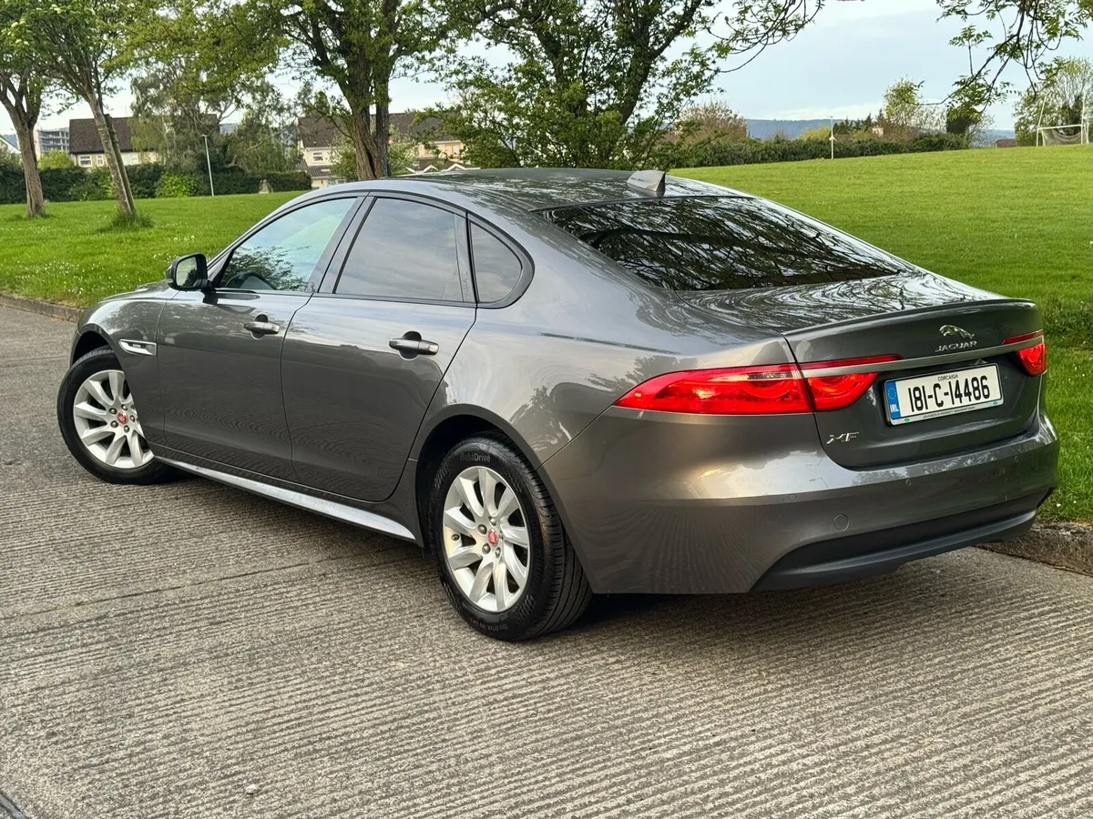181 JAGUAR XF R-SPORT 2.0 DIESEL AUTO LOW KM - Image 4