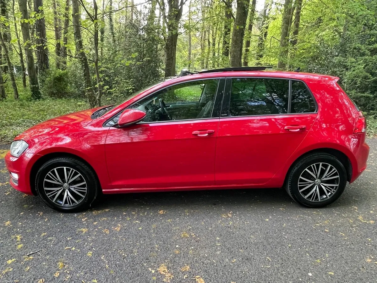 2017 Volkswagen Golf Tilt & Slide Sunroof - Image 4