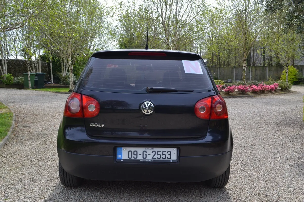 2009 Volkswagen Golf Mk5 | 1.4L Petrol | Manual - Image 4