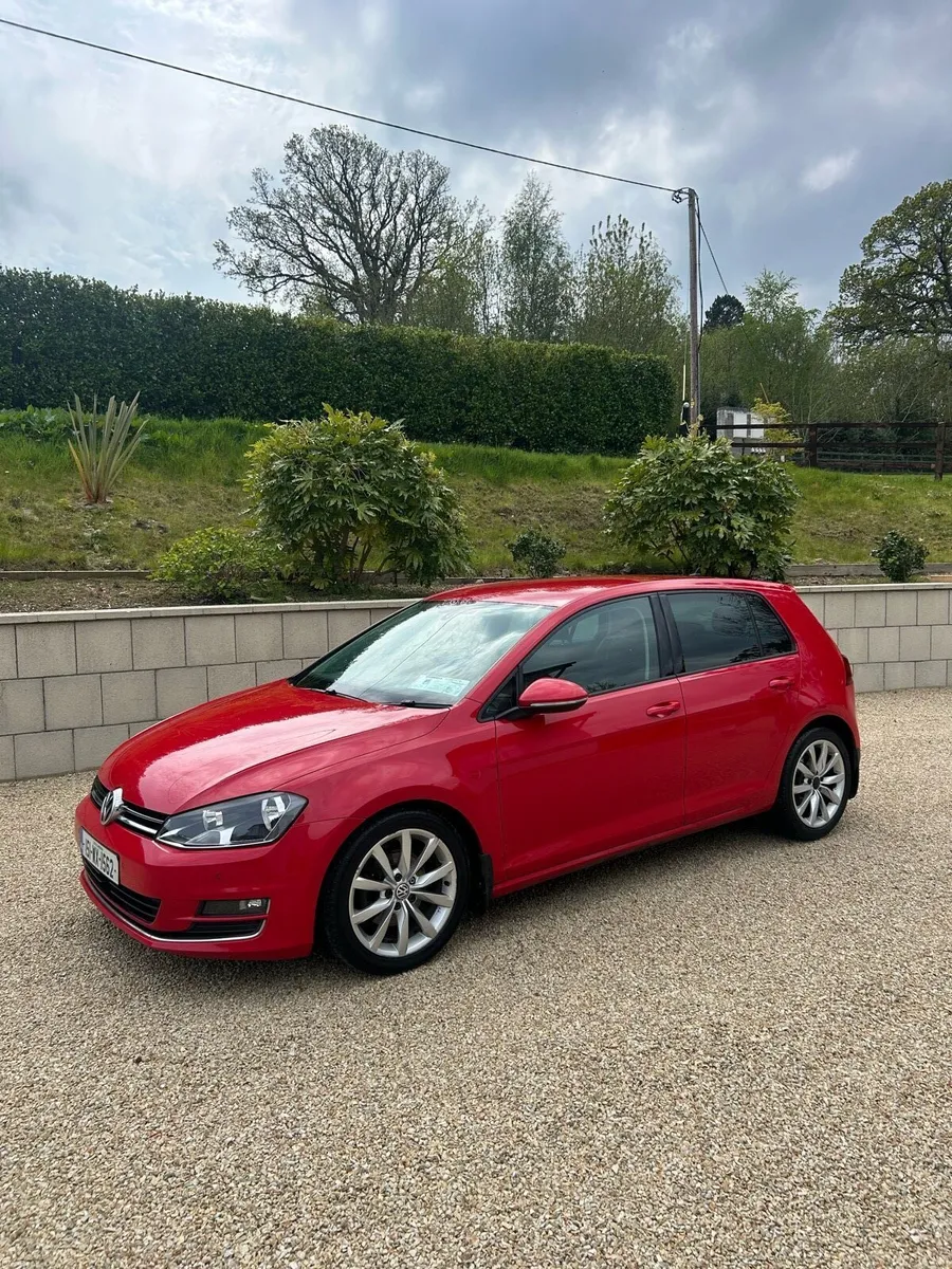 Volkswagen Golf 1.6 TDI 2015 - Image 1