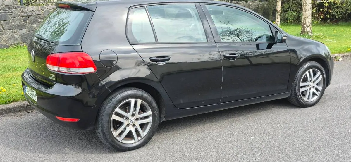 Volkwagon golf tdi nctd and taxed low mileage - Image 3