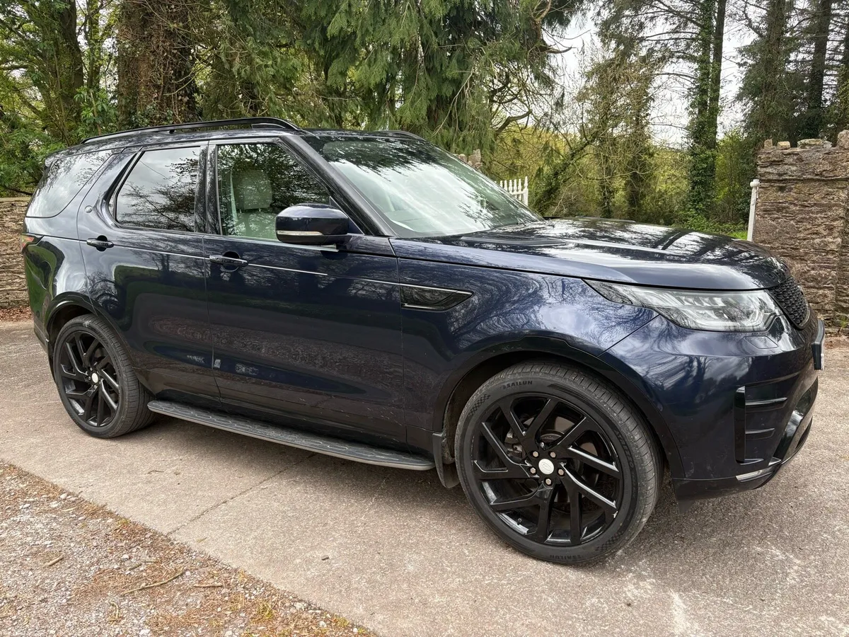 LANDROVER DISCOVERY BLACK PACK 7SEAT WITH WARRANTY - Image 2