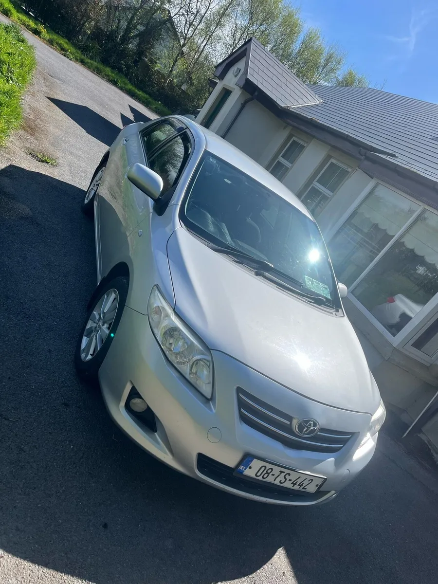 Toyota Corolla - Image 1