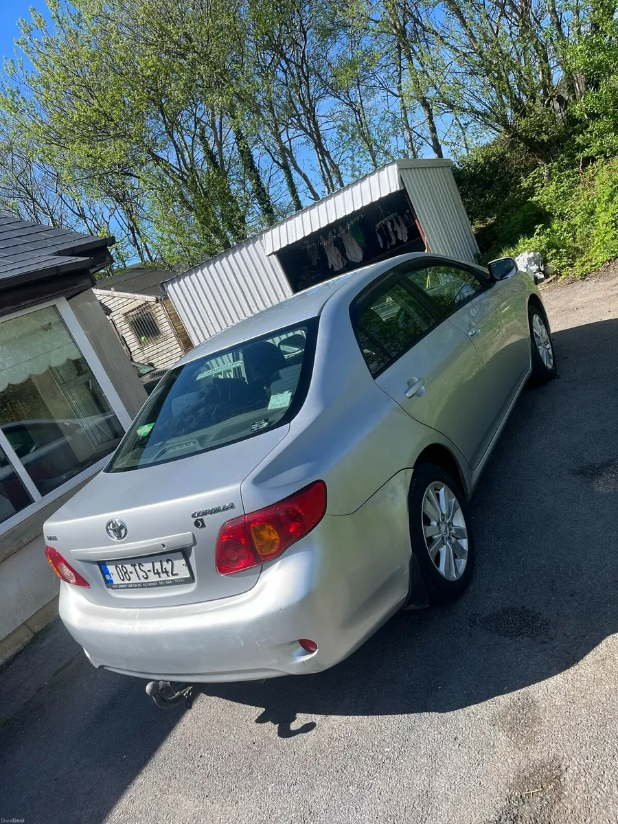 Toyota Corolla - Image 4