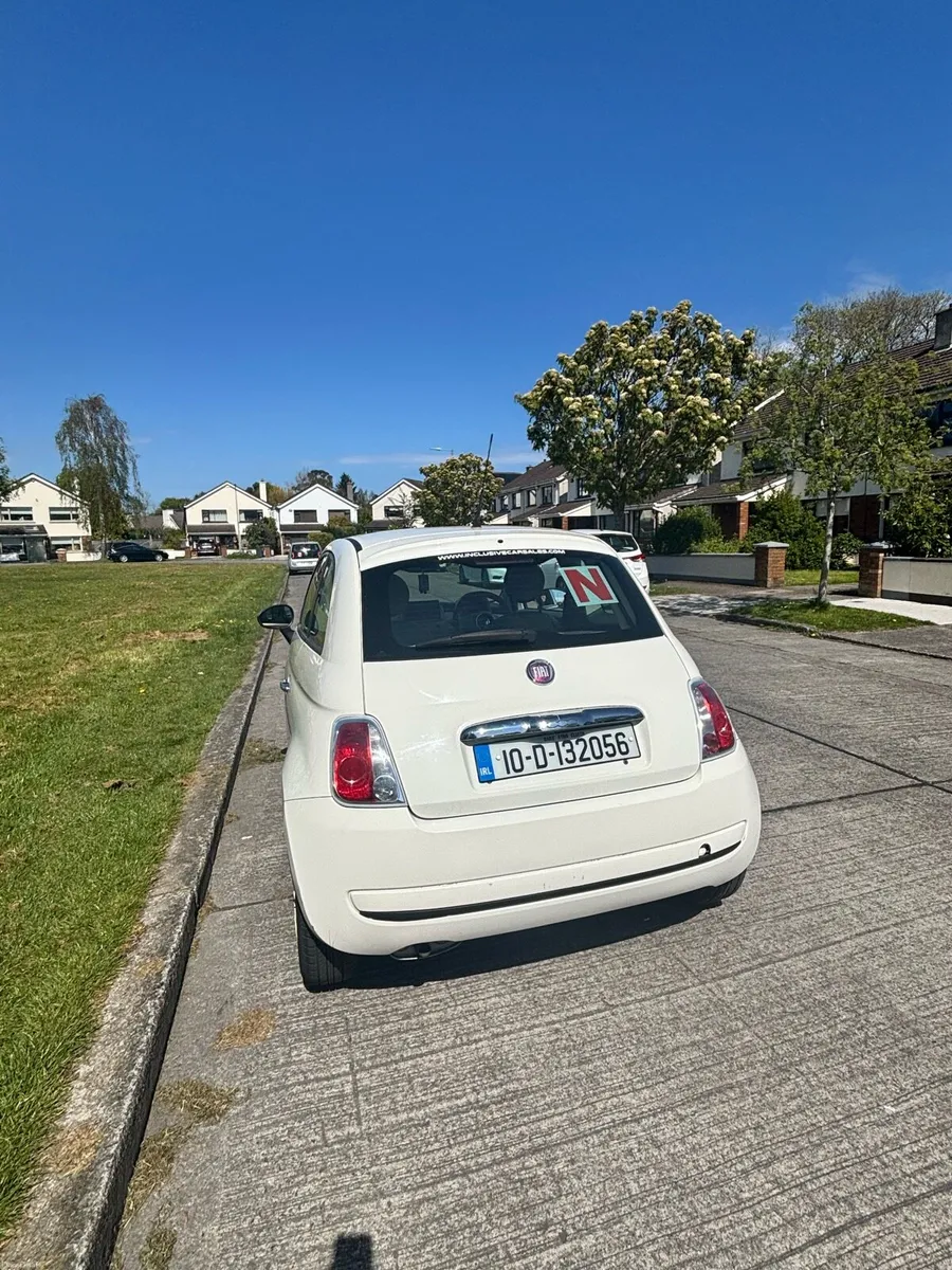 Fiat 500 1.2L with CarPlay screen installed - Image 4