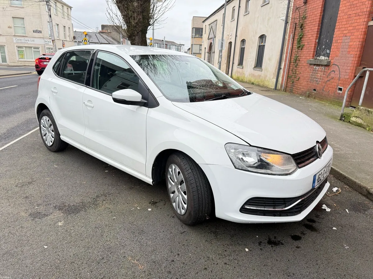 VW polo 2016 Automatic - Image 2