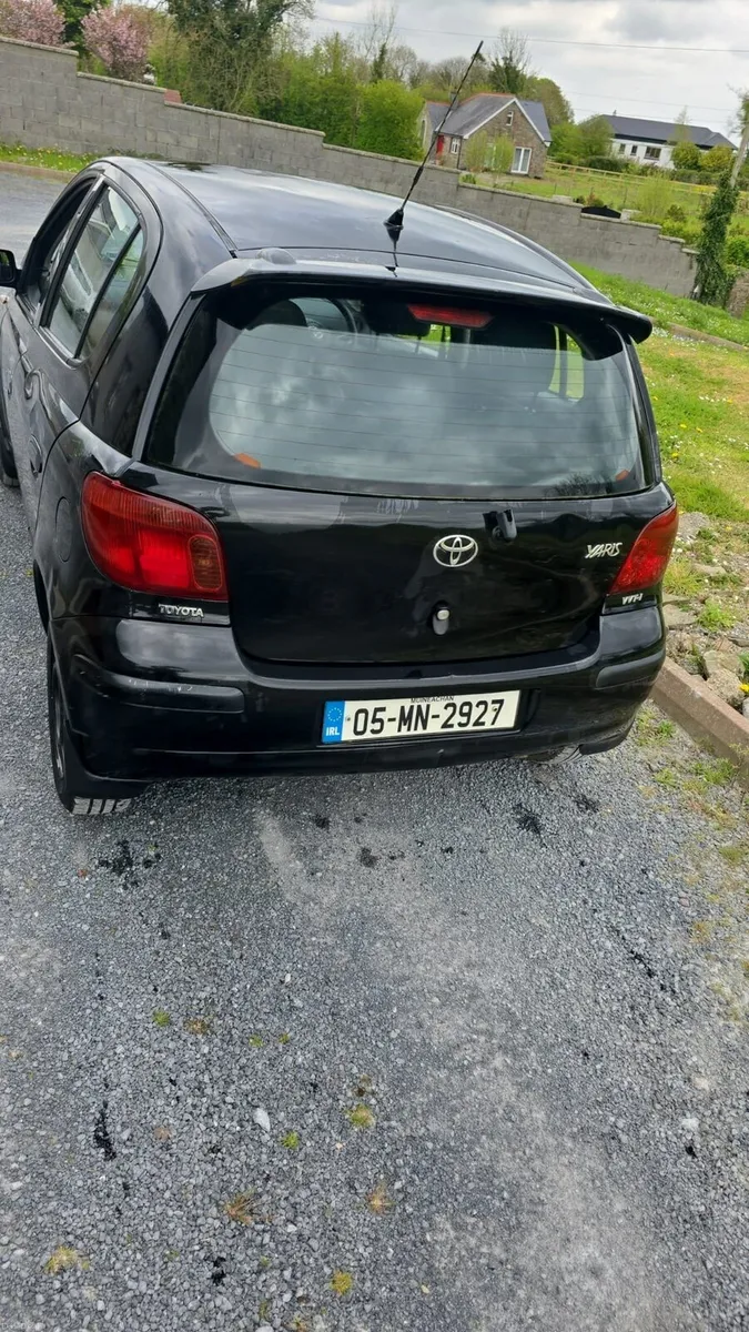 Toyota yaris - Image 2