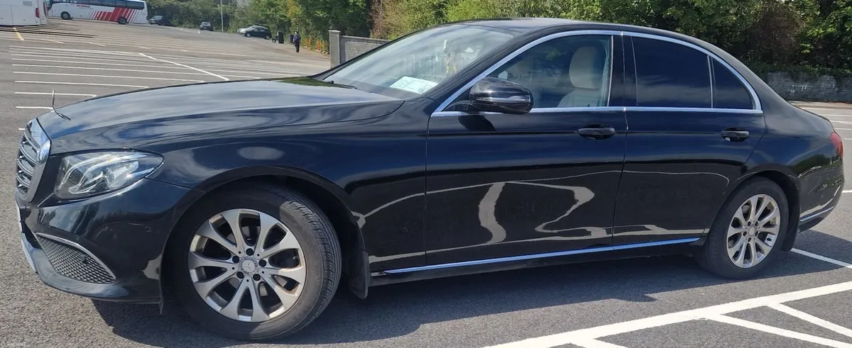 Mercedes-Benz E-Class 2017 - Image 1