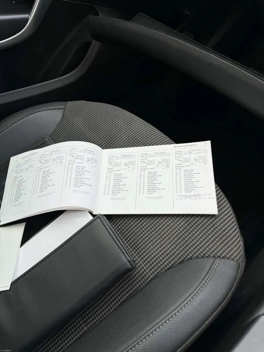 2012 Opel insignia - Image 2