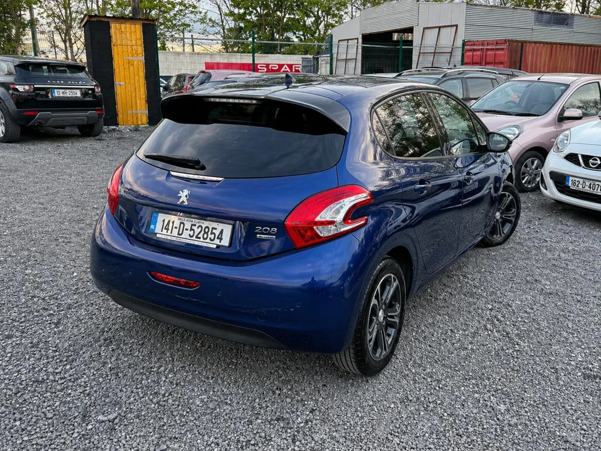 Peugeot 208 2014 Automatic - Image 3